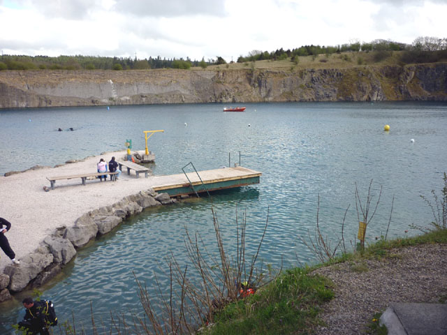 Capernwray Diving Centre: quarry walls, wooden jetty and swim buoys